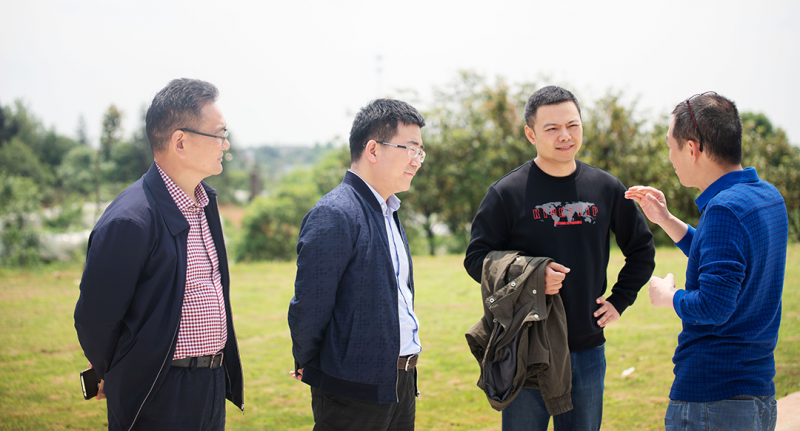 “安全教育为孩子，真心实意护未来——湖南省教育基金协会秘书处黄泽湘秘书长到访呈昱安训基地